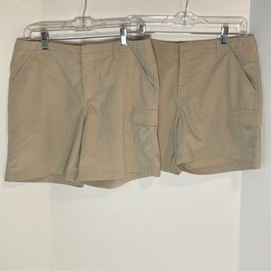 Columbia Women's Bundle 2pair of  X.C.O. Cargo Shorts Size 10
